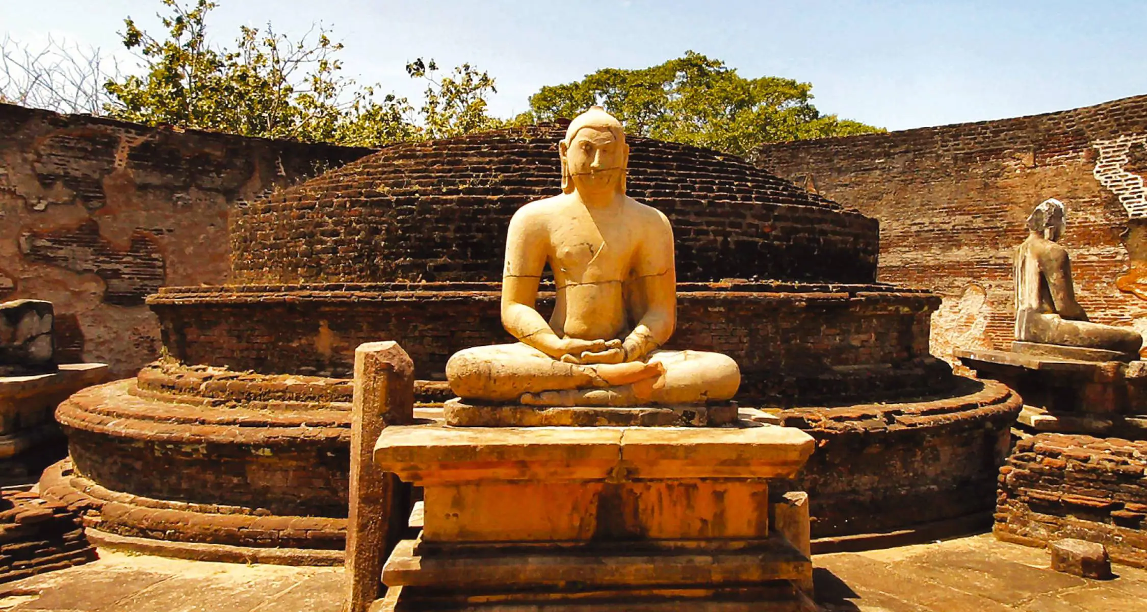 Religious & Heritage Sites in Anuradhapura, Sri Lanka - Popular Travel Destination